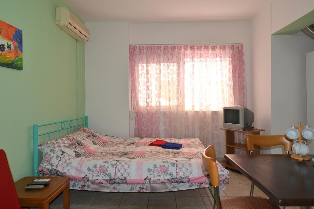 Economy Studio Apartments La Canée Extérieur photo